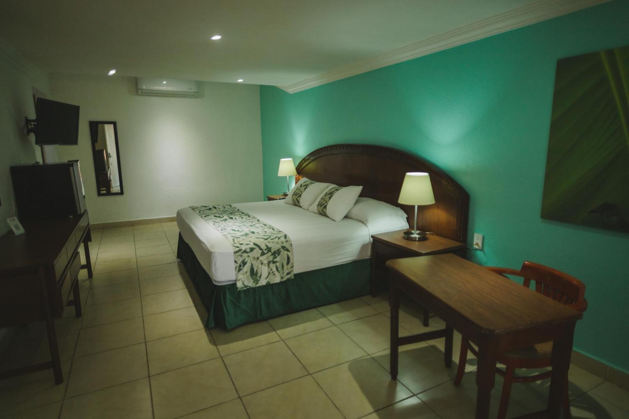Villa Esmeralda Tuxtepec Екстериор снимка