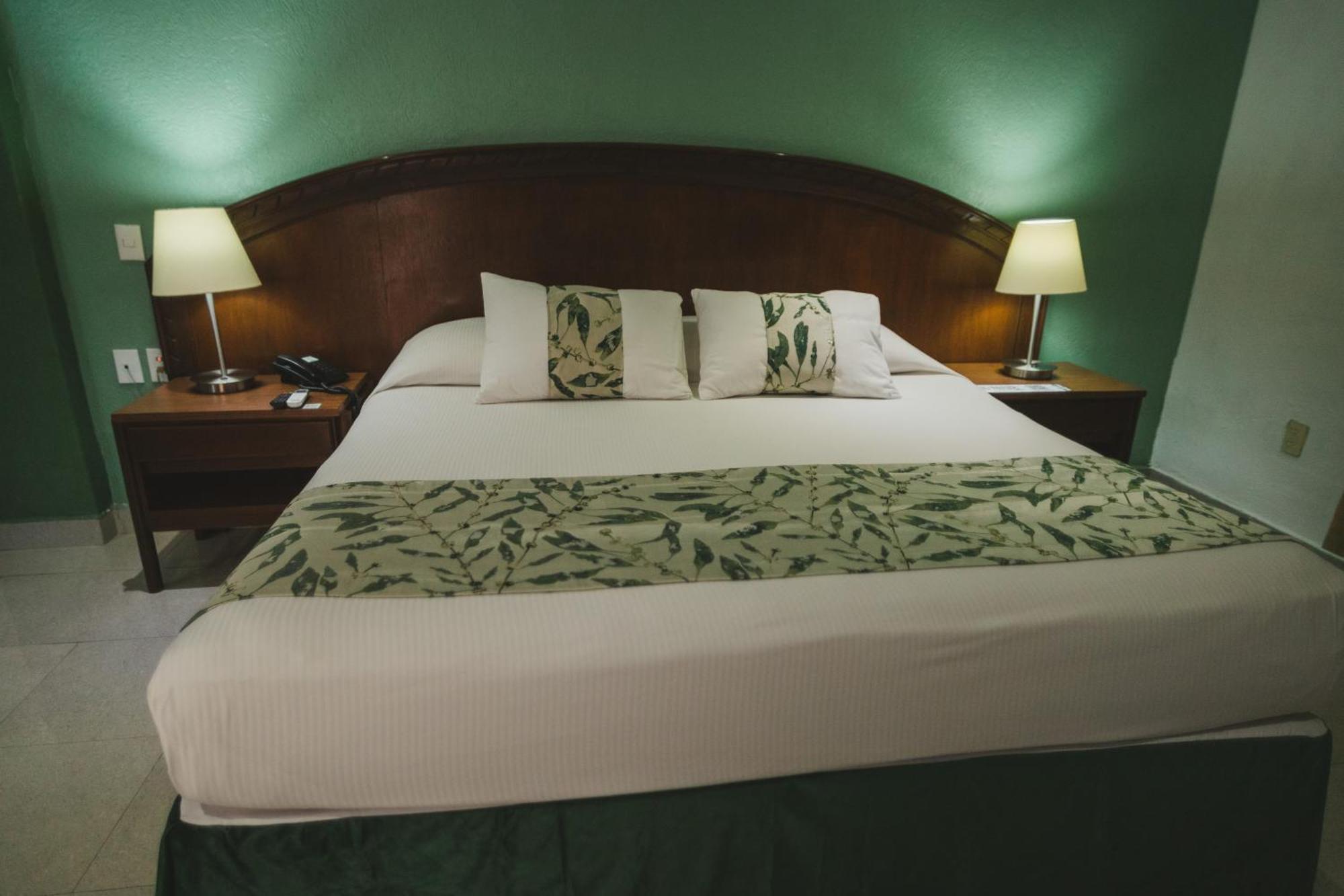 Villa Esmeralda Tuxtepec Екстериор снимка
