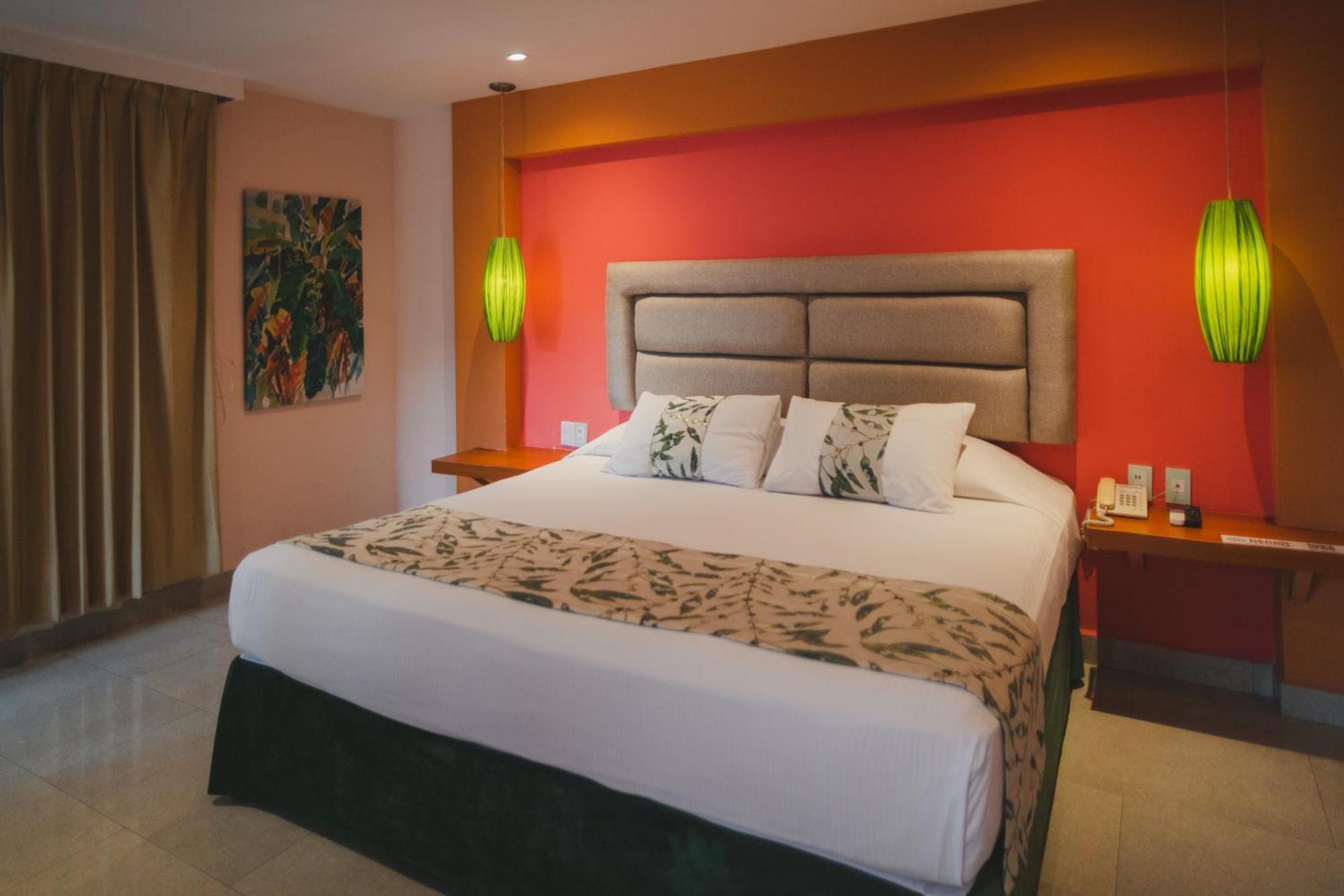 Villa Esmeralda Tuxtepec Екстериор снимка